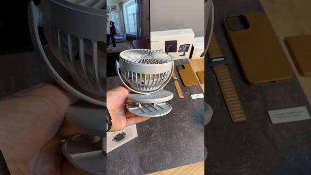 Портативный вентилятор на клипсе Xiaomi 🌬📔🪴 смотреть онлайн