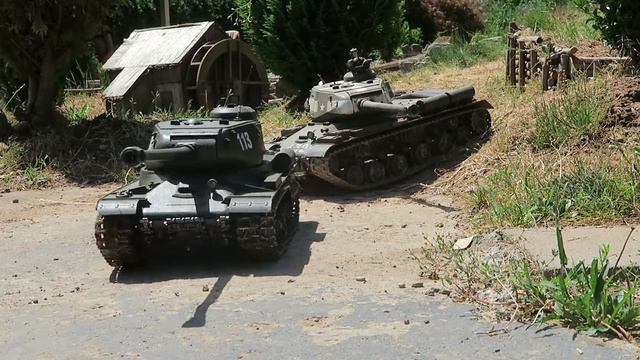 JS 2 RC 1:16 Taigen + Tamiya