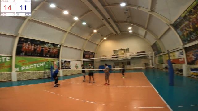 КТО ЗАБЕРЕТ ПЕРВУЮ ПАРТИЮ? | VOLLEYBALL 5х5 Part 1 | SETTER POV #12 смотреть онлайн