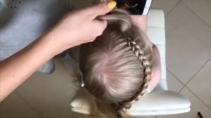 Прическа в садик для девочек 2019 / Перекрестные Две косы в одной / Красивые прически в школу