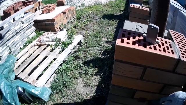 Кирпичный забор своими руками.Кладка забора из облицовочного кирпича. смотреть онлайн