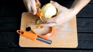 Постный манник с яблоками — видео рецепт