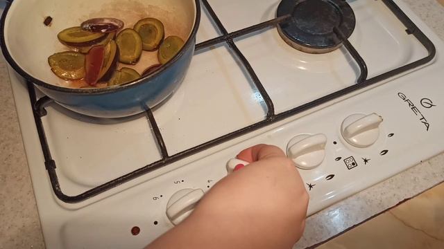 Панакота со сливами. Летняя пана кота. Рецепт десерта без выпечки.