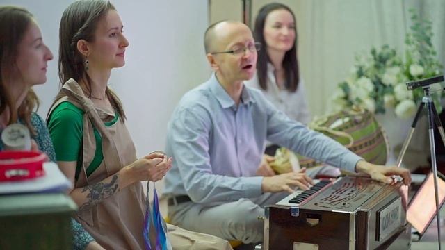 Мантра йога - Маха Мантра Апрель! смотреть онлайн