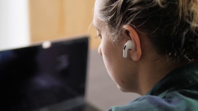 AirPods Pro vs Sony WF-1000xm3 vs Powerbeats Pro : que choisir ? смотреть онлайн