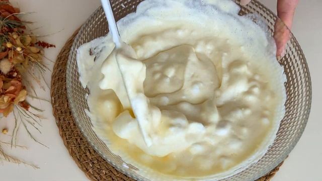 Noch nie war ein Joghurtkuchen so fluffig wie eine Wolke! Alle Rezeptgeheimnisse in diesem Video! смотреть онлайн