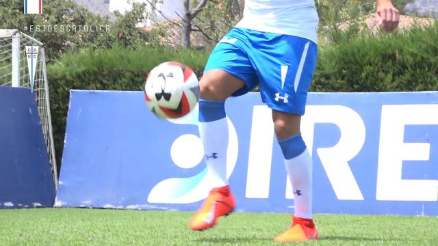 César Pinares fue presentado como cuarto refuerzo de Universidad Católica смотреть онлайн