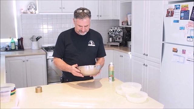 Big Crust Neapolitan Pizza Dough Recipe and "WHY" смотреть онлайн