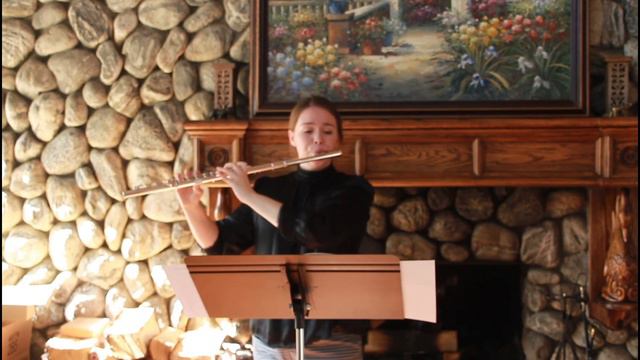 Partita in A minor for solo flute, III. Sarabande | J.S. Bach смотреть онлайн