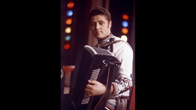 Весёлый хоровод Виктор Гридин смотреть онлайн