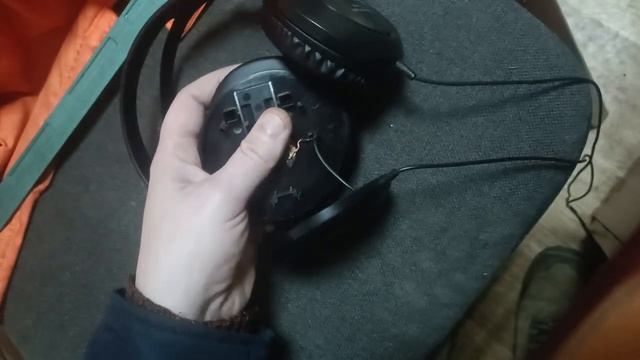 Replacement of ear pads Panasonic RP-HT 161 смотреть онлайн