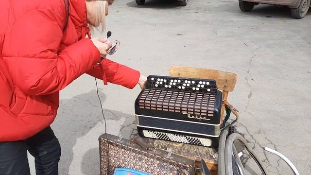 ПТИЧИЙ РЫНОК: НАЗАД, В 90-Е смотреть онлайн