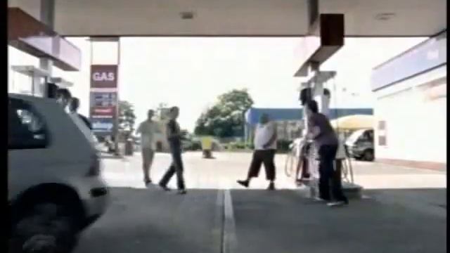 2006 Life Card tv ad feat Super Aguri F1 team смотреть онлайн