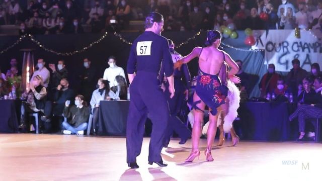 Gabriele Goffredo - Anna Matus, MDA | 2022 WDSF WGQ | Fene | F J смотреть онлайн
