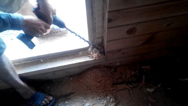 Сверление дерева шуруповертом смотреть онлайн