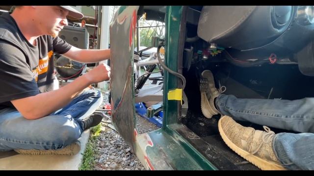 GTM Factory 5 Supercar Gets Some Major Damages Repaired!!! New House, Shop And Barn Put On Pause!? смотреть онлайн