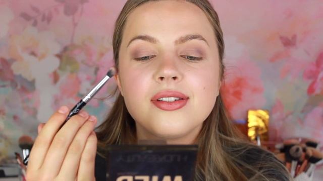 HUDA BEAUTY WILD OBSESSIONS JAGUAR REVIEW! Swatches & Eyelook смотреть онлайн