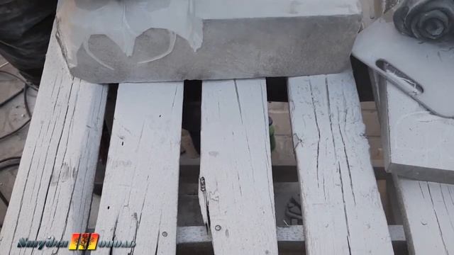 Мемориальный комплекс с цветным портретом. Памятники Белгород. Студия Тополь. смотреть онлайн