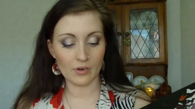 Urban Decay Book of Shadows Vol. IV + Midnight Emergency + Mariposa Palette смотреть онлайн