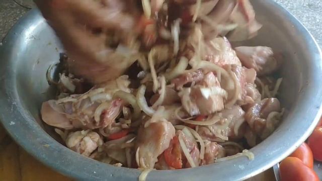 Шашлык из курочки. Незабываемый вкус. смотреть онлайн