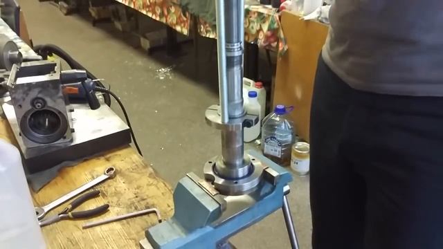 Универсальный съемник подшипников Корвет-401 и результат оцинковки посадочных смотреть онлайн