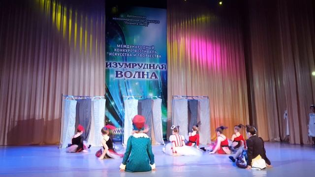 ПЛАСТИЛИН Изумрудная Волна Сочи Мамаева Доминика Шляпник в мъюзикле сказке Алиса 2017г смотреть онлайн