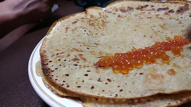 Всех с праздником! Готовим блины ?с икрой ? смотреть онлайн