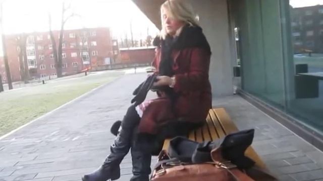 Winter Outfits & Leather Gloves