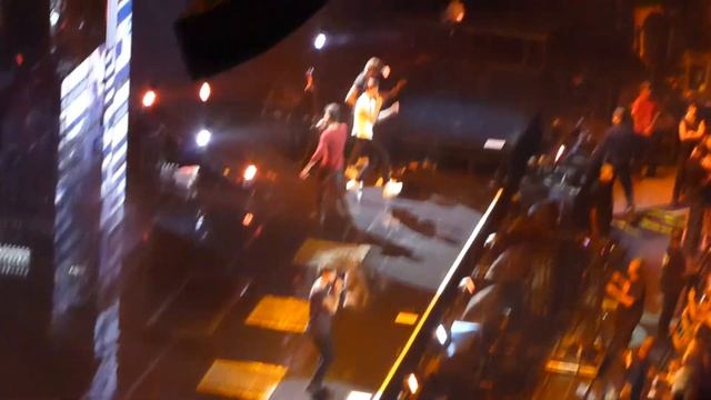 One Direction- Heart Attack Oakland Oracle 7/31/13 смотреть онлайн