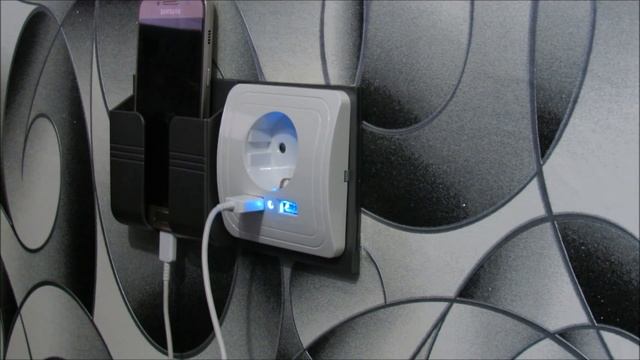 DEAF.USB порты и разъёмы 2A стены переходник для зарядного розетка мощность панель смотреть онлайн