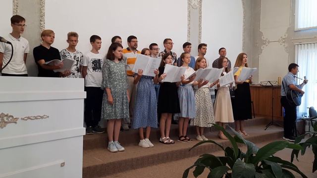Пусть угасло небо | Молодёжь смотреть онлайн