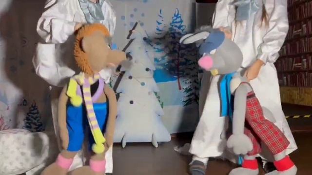 Выездной театр "Сказки-раскраски" спектакль "Непослушная снежинка" смотреть онлайн