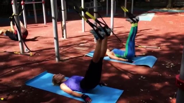 Тренировка TRX на улице ( функциональная тренировка) смотреть онлайн