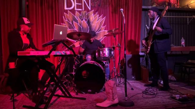 Nirvana live after dark -01-26-20 смотреть онлайн