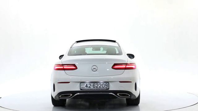 Mercedes-Benz E200 Coupe