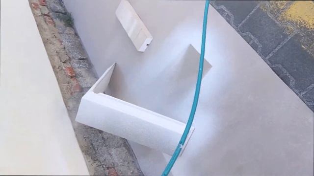 Aplikace omítky Ceresit CT 60 VISAGE na dekorativní fasádní prvky kompresorem 2 | ZOFI FASÁDY смотреть онлайн