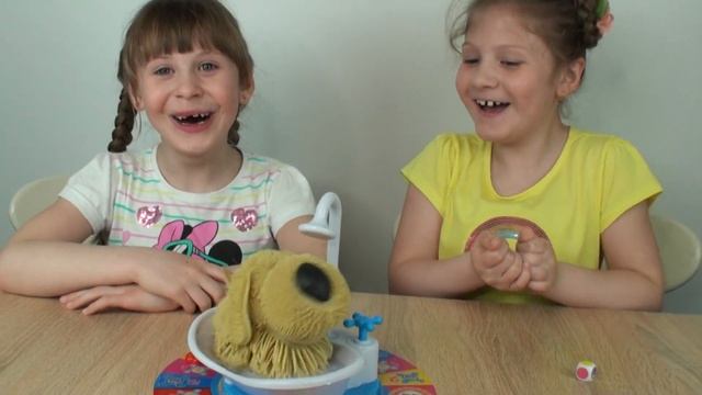 Играем в игру Искупай щенка/ Кто дойдет до финиша сухим? смотреть онлайн