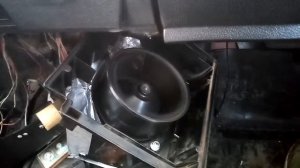 Меняем моторчик печки на ниве! Ставим от калины!