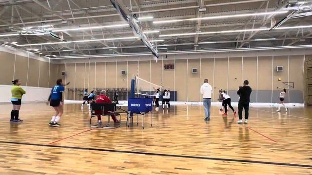 Финал Чемпионат Троицкого и Новомосковского административных округов Москвы по волейболу смотреть онлайн