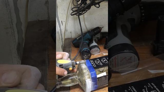 Как аккуратно обрезать стеклянную бутылку с кладом смотреть онлайн