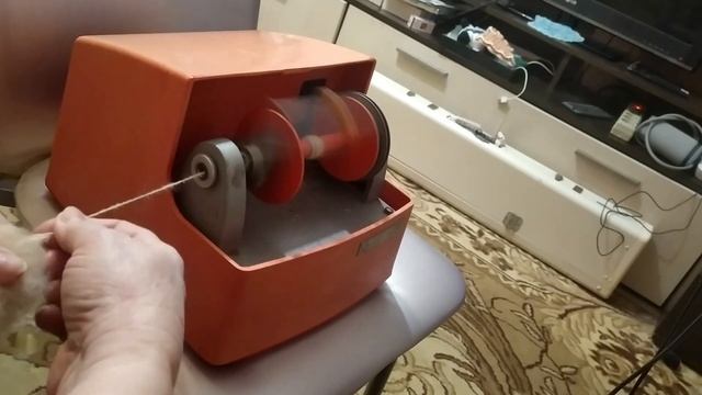 ПРЯДЕНИЕ ШЕРСТИ. ЧАСТЬ 2 . ПРЯДЕНИЕ. смотреть онлайн