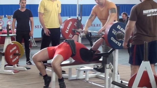 Мениахметов Р.Р. жим лежа 217,5 кг (Чемпионат Москвы 2016) смотреть онлайн