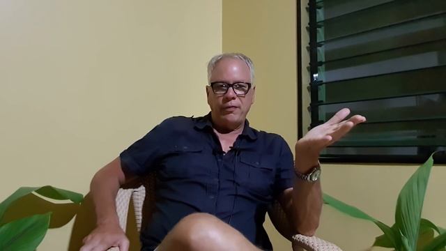 What It Was Like Working on Cruise Ships: Every Man Has a Story смотреть онлайн