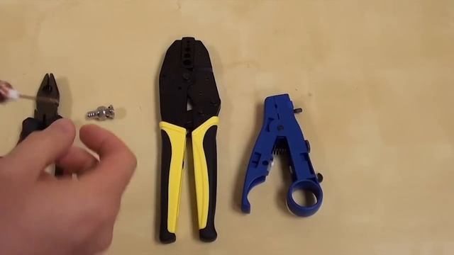 How to Connect BNC Crimp-on Connectors to RG59 Coaxial Cable смотреть онлайн