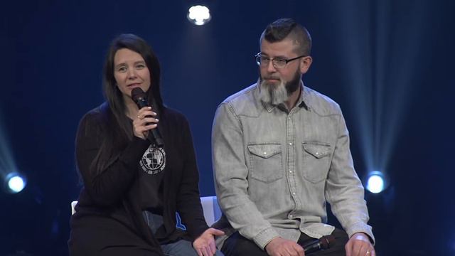 Set the Table | The Family Table | Reggie Hill and Vanessa Luby смотреть онлайн