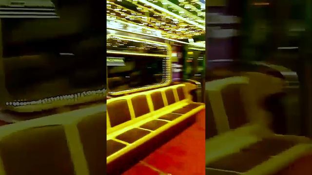 Заезд и Выезд из тупика на Новогоднем Еж3 за станцией Планерная Таганско-Краснопресненская линия #1 смотреть онлайн