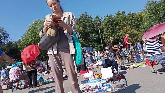 28 августа 2021 г.Продать пришли все а купить не пришел никто... смотреть онлайн