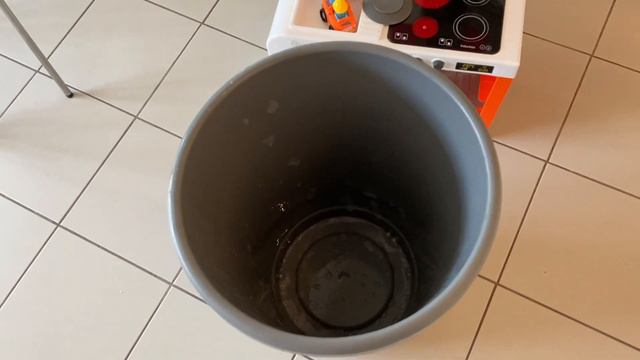 MINHA VIDA AQUI É MUITO CORRIDA + MINHA CASA TAVA FEDENDO смотреть онлайн