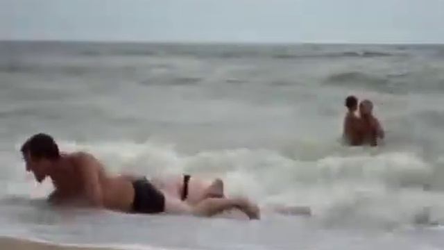 Море бушует !!! смотреть онлайн