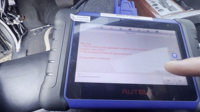 How to program semi smart key on 2010 Infinity QX56 AKL w/ Autel im508 / cut key by code / turn kno смотреть онлайн